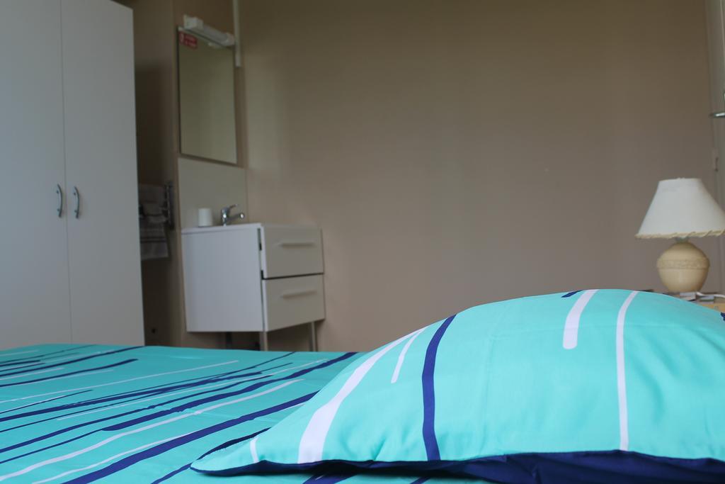 Le Bellevue Lisieux Hotel Bagian luar foto